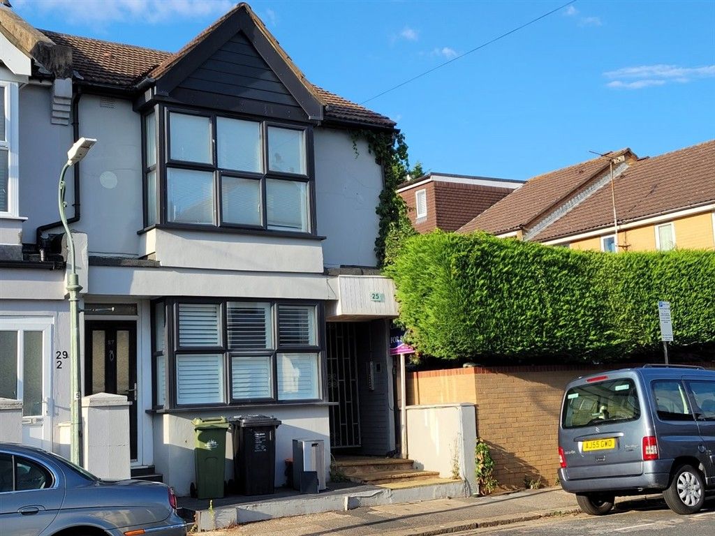 Property photo 1 of 3