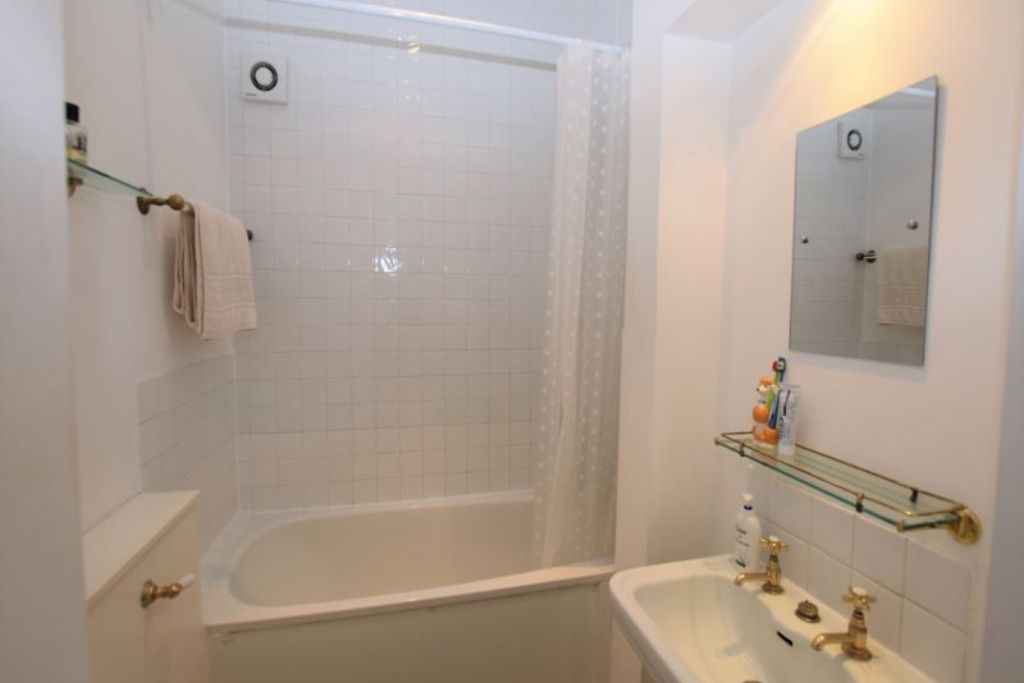 Property photo 2 of 6 Image 1