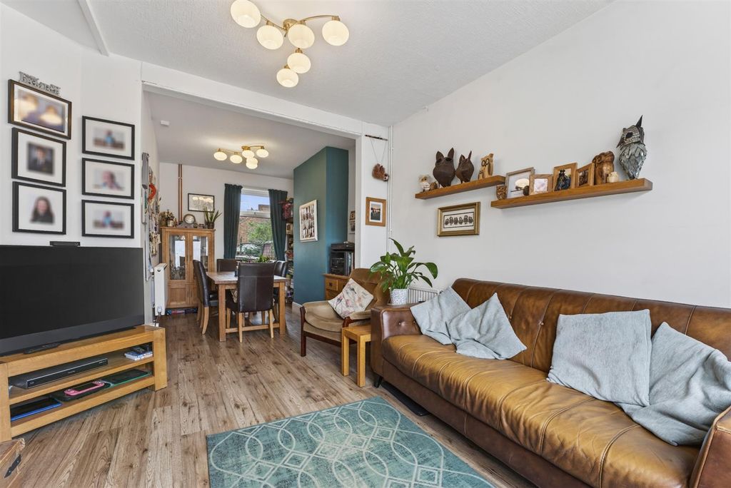 Property photo 3 of 18 112Adnittroadweb_15.Jpg