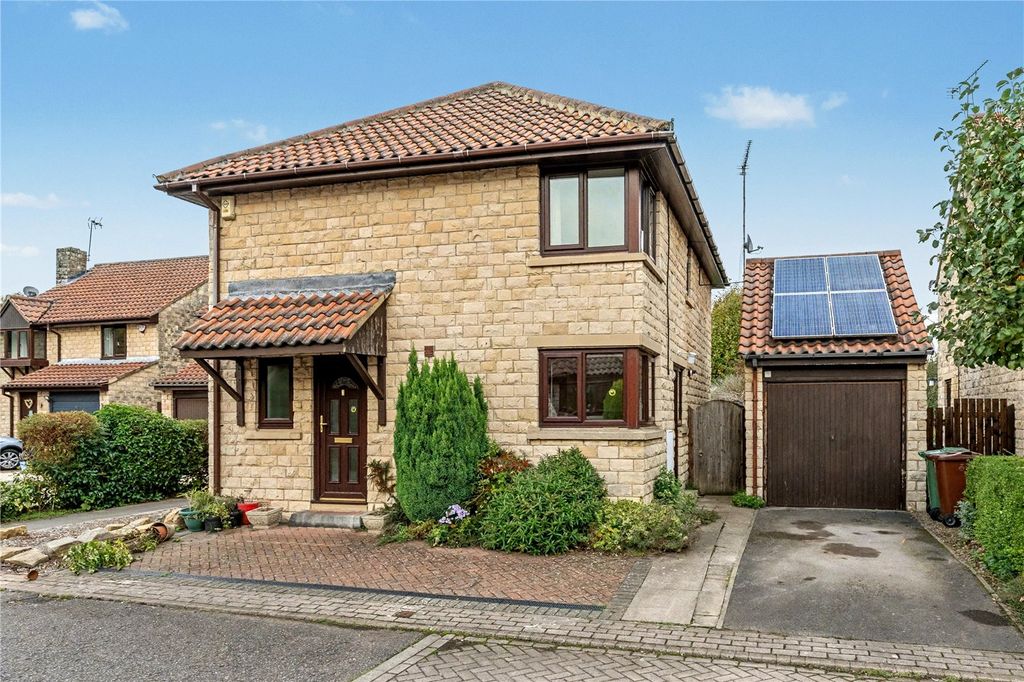 Property photo 1 of 17 Picture No. 24