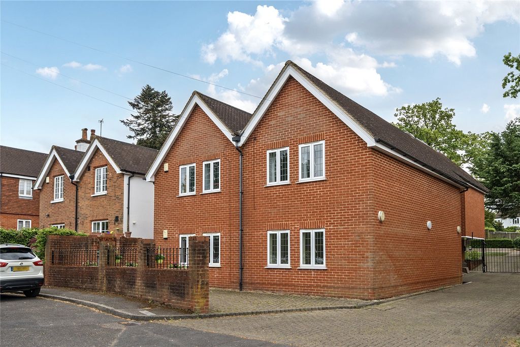 Property photo 1 of 14 Picture No. 04