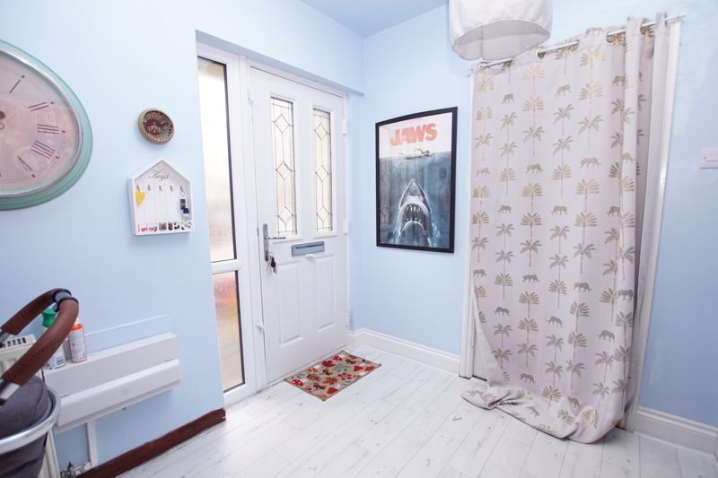 Property photo 2 of 13 Entrance Hall