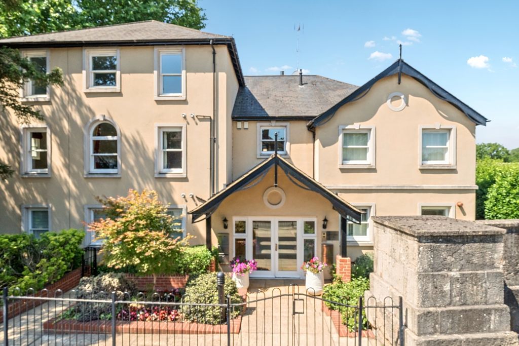 Property photo 1 of 22 1487796-19-6A4E73...