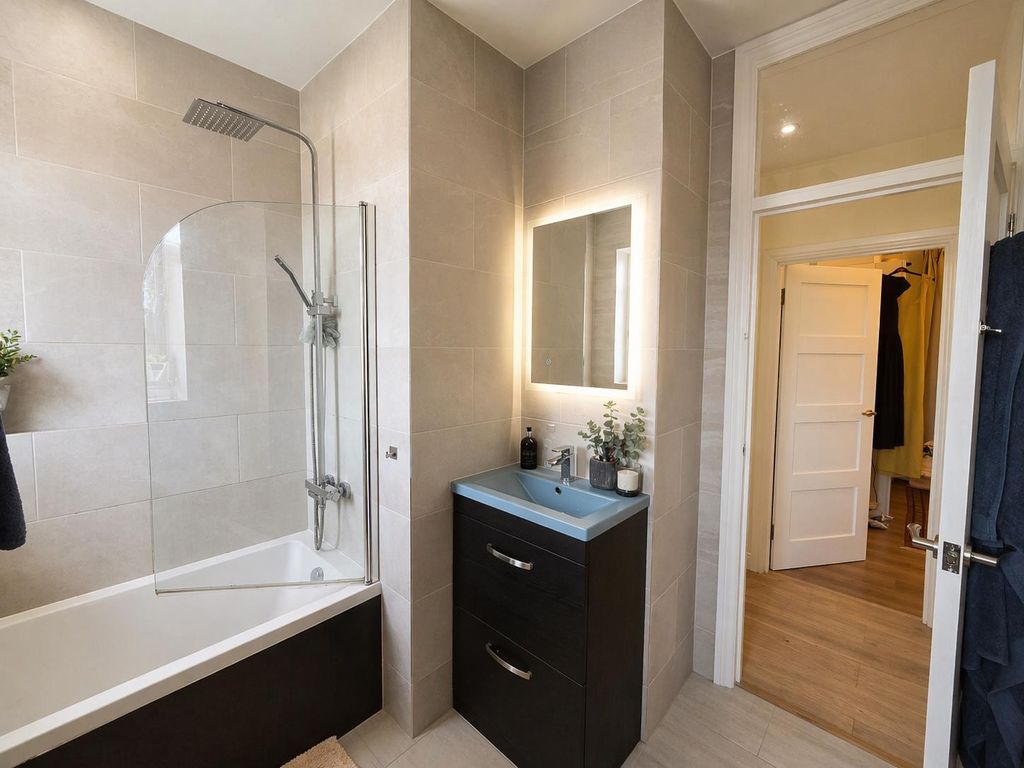 Property photo 2 of 10 Image