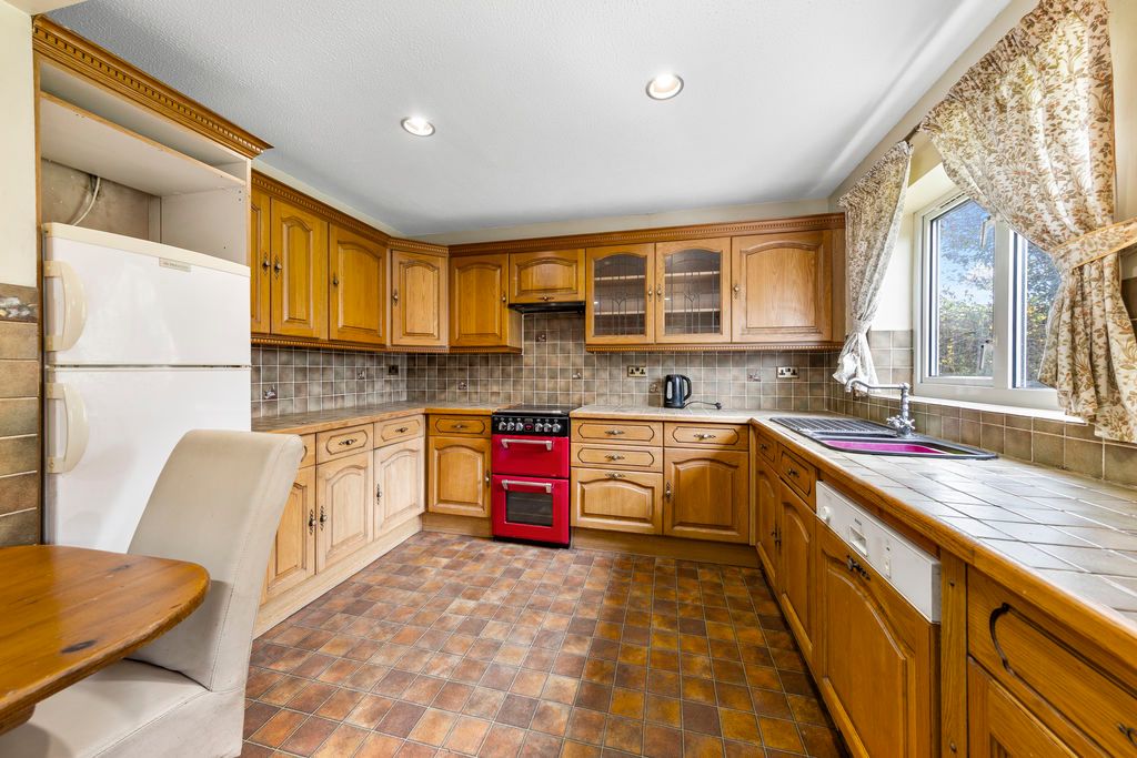 Property photo 3 of 29 Kitchen-Diner