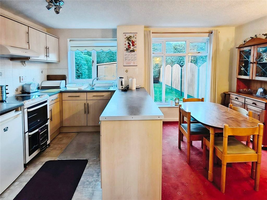 Property photo 3 of 15 Kitchen/Diner