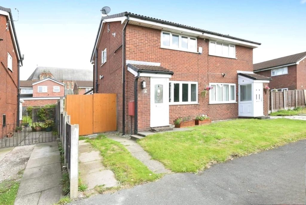 Property photo 1 of 13