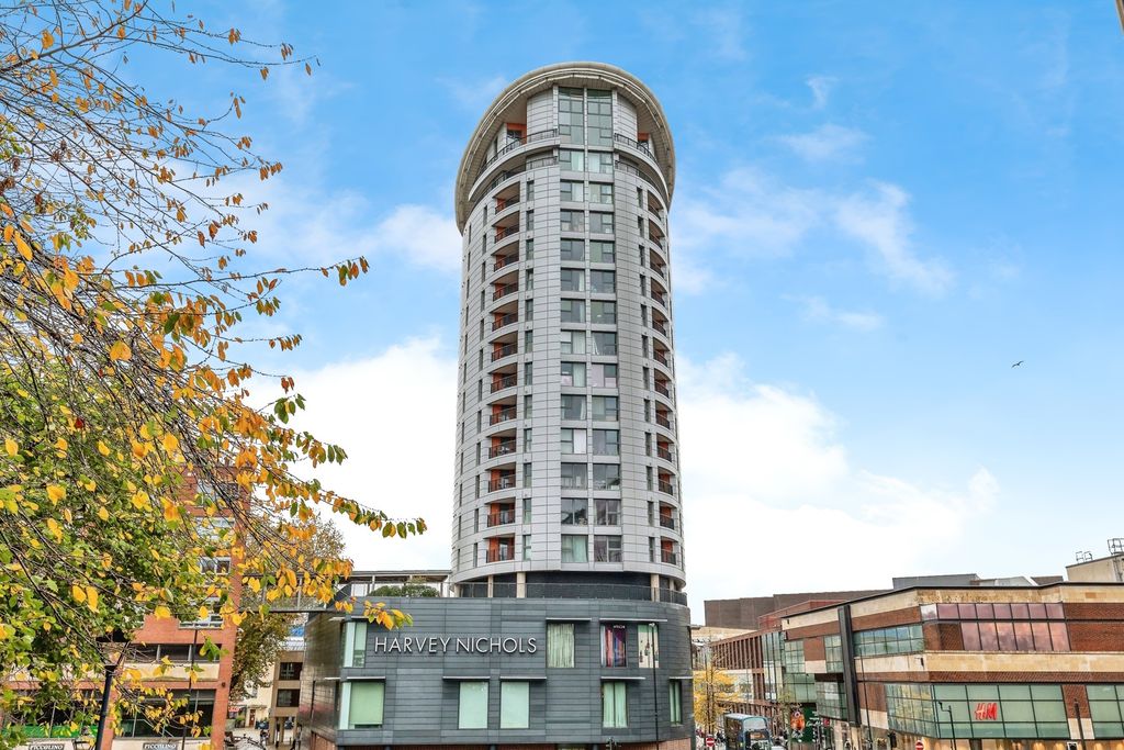 Property photo 1 of 15 Photo