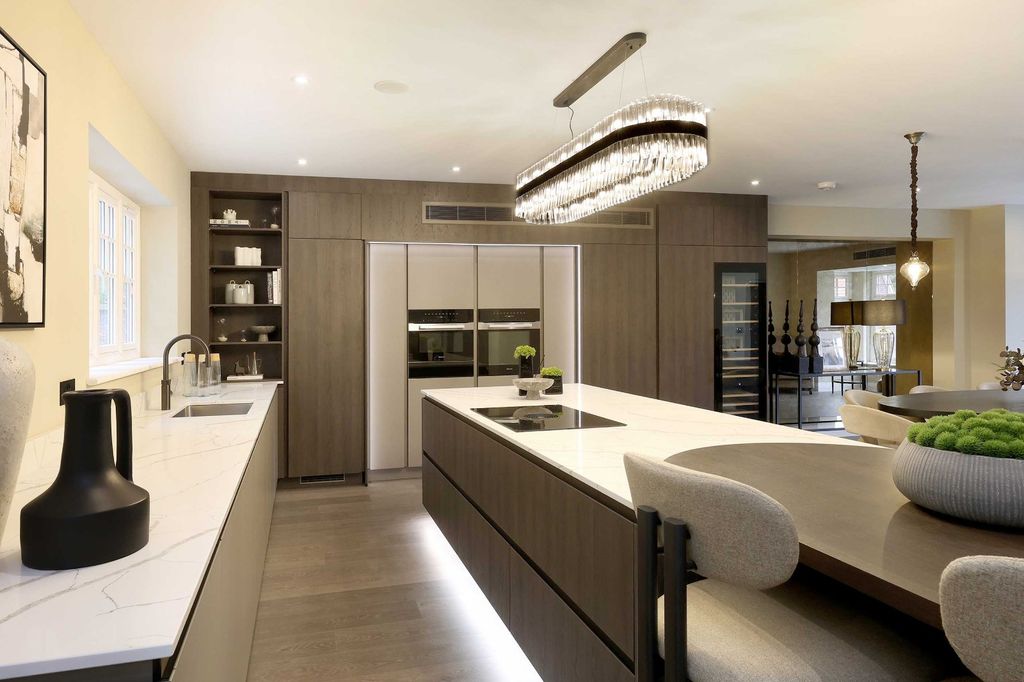 Property photo 3 of 19 Picture No. 08