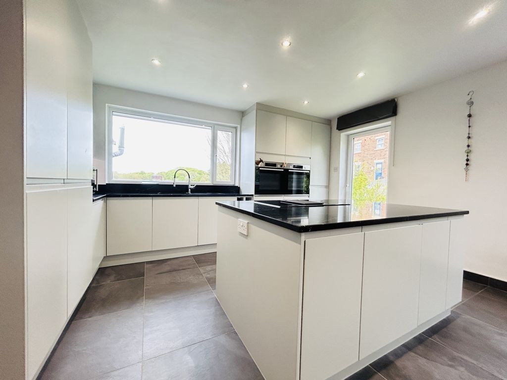 Additional image 7 of 5 bed detached house for saleArchery Rise, Durham DH1
