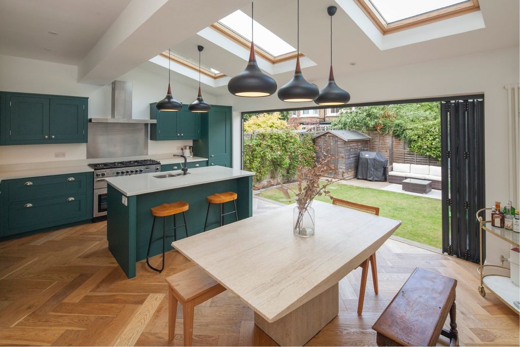 Property photo 1 of 14 Picture No. 04