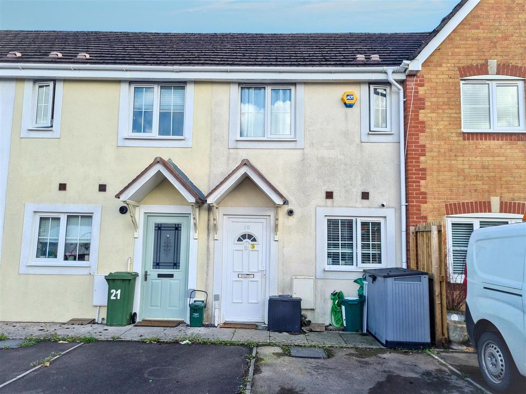 Property photo 1 of 8