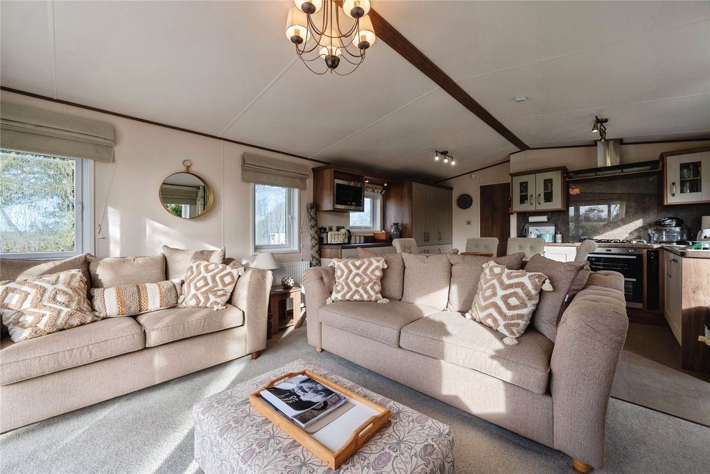 Property photo 2 of 18 Picture No. 46