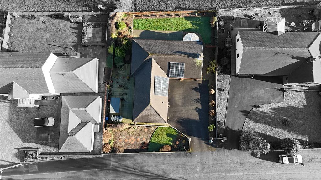 Property photo 3 of 37 Dji_Fly_20250115_113808_0108_1736945438603_Photo.J