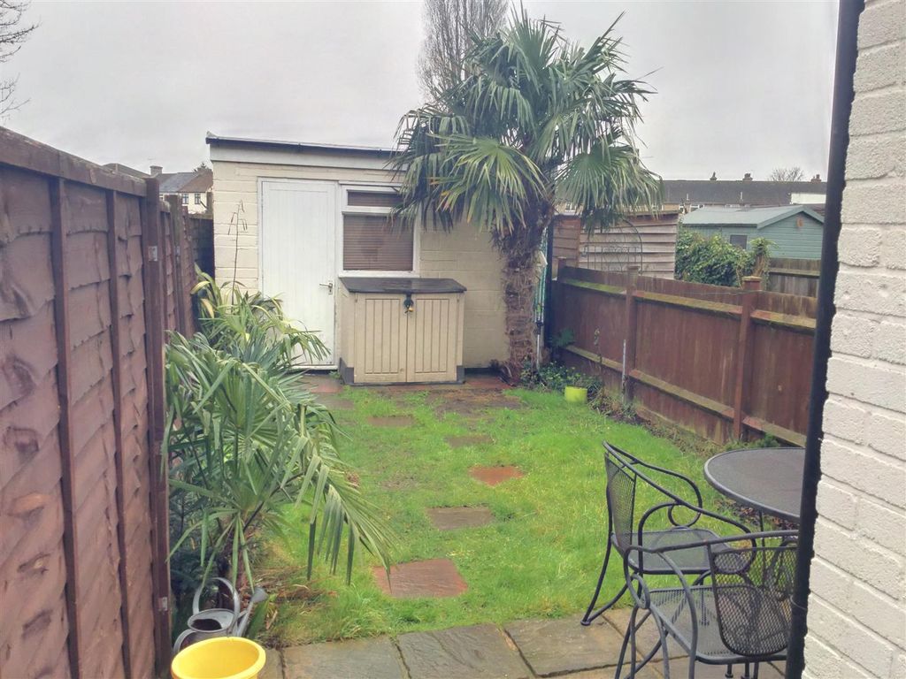 Property photo 1 of 6 Garden.Jpg