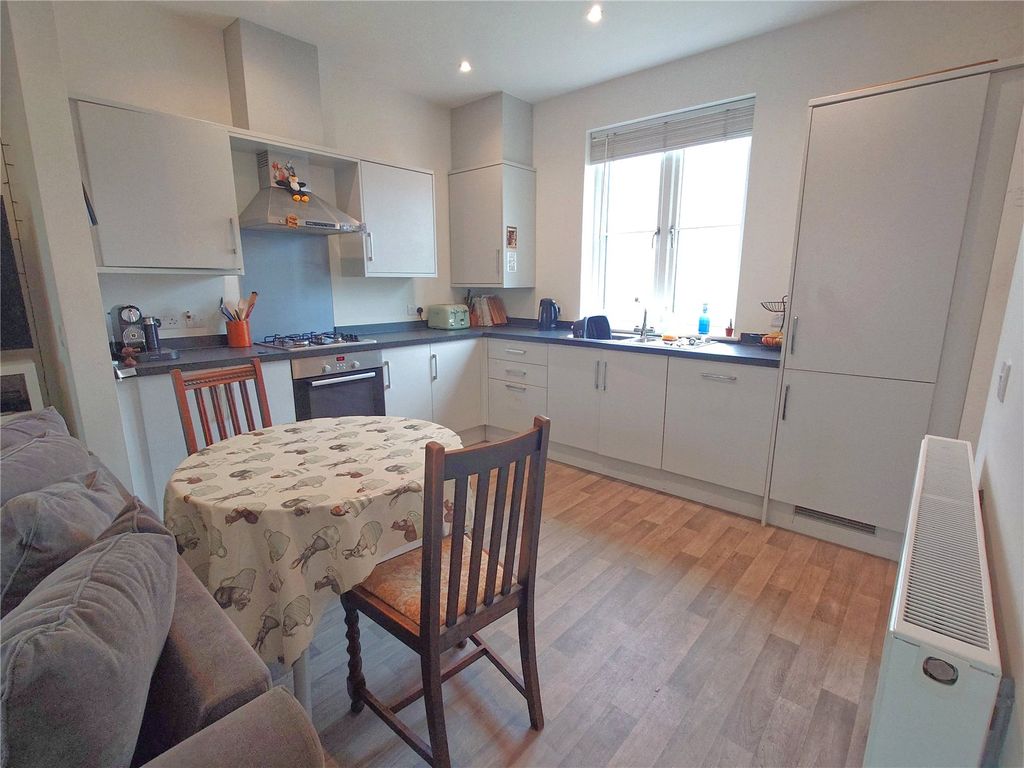 Property photo 3 of 15 Picture No. 23