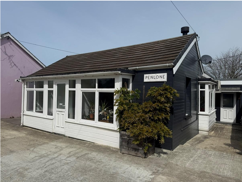 Property photo 1 of 15 Penlone