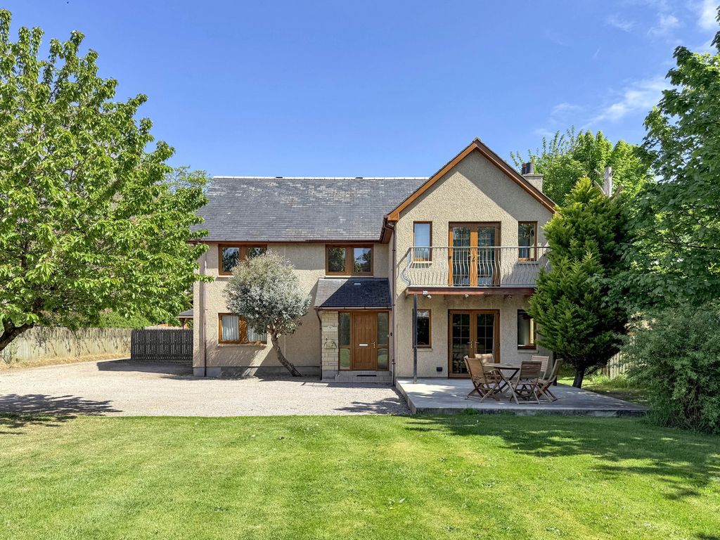 Property photo 1 of 36