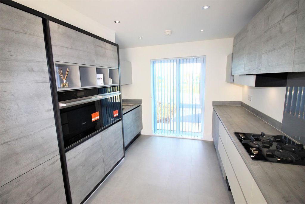 Property photo 2 of 23 2 - .Jpg