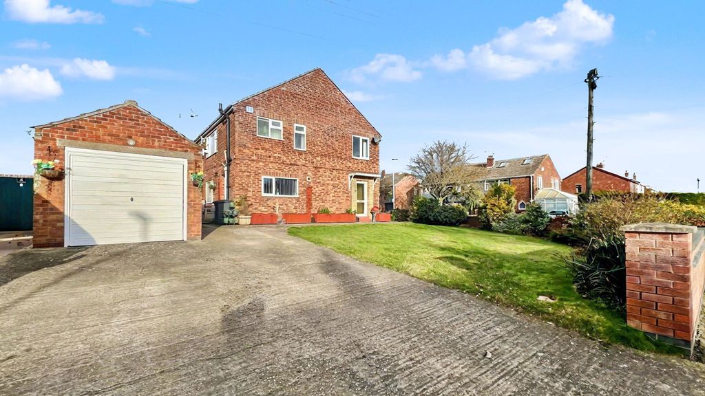 Property photo 1 of 14 Photo 27