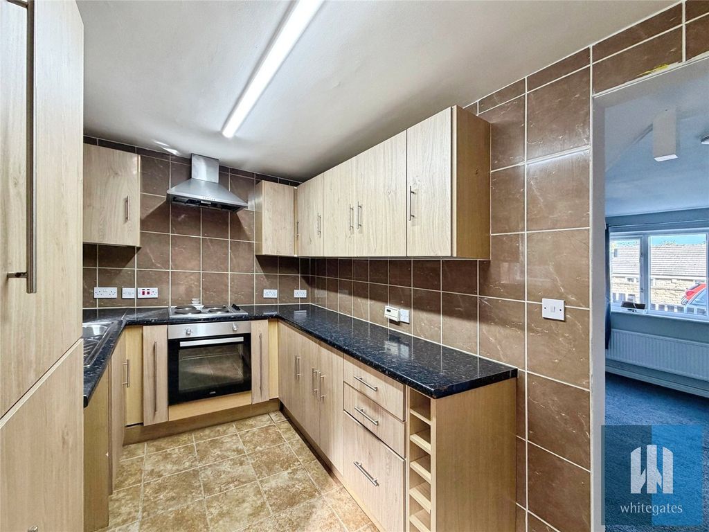 Property photo 2 of 16 Picture No. 35
