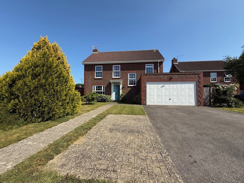 Property photo 1 of 23