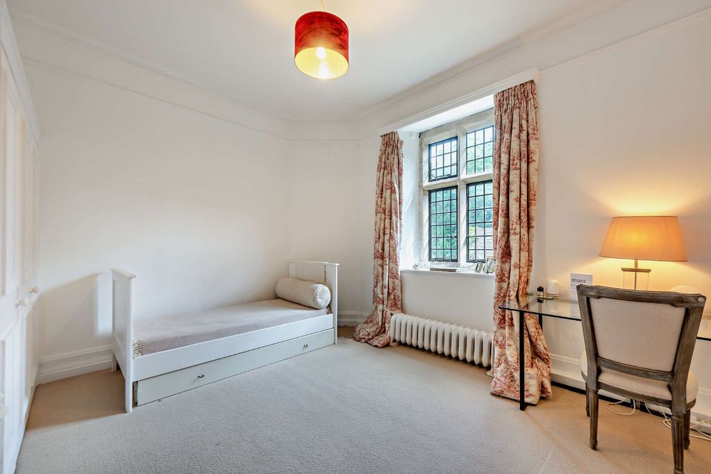 Additional image 28 of 7 bed detached house for saleRipsley Park, Milland, Hampshire GU30