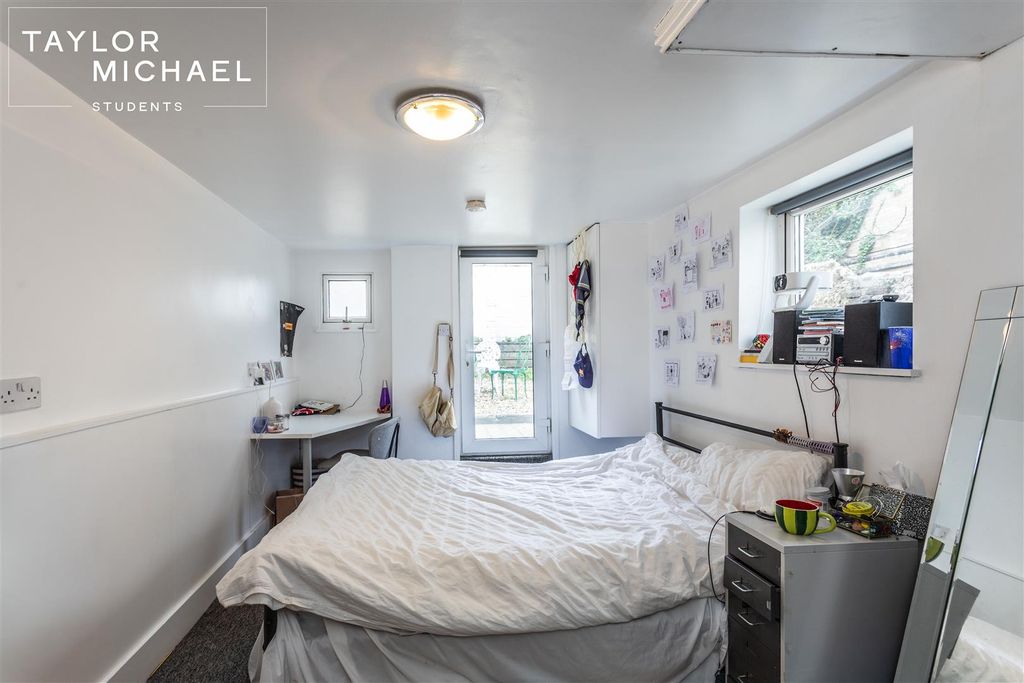 Additional image 7 of 6 bed maisonette to rentLewes Road, Brighton BN2