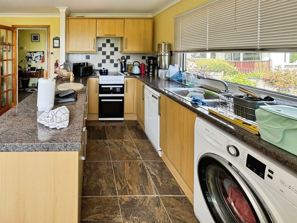 Property photo 2 of 33 Pbox-Img.Jpg