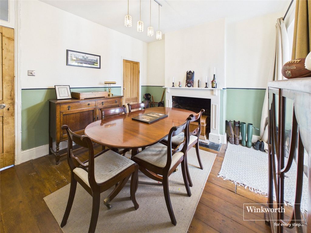 Property photo 3 of 17 Picture No. 07