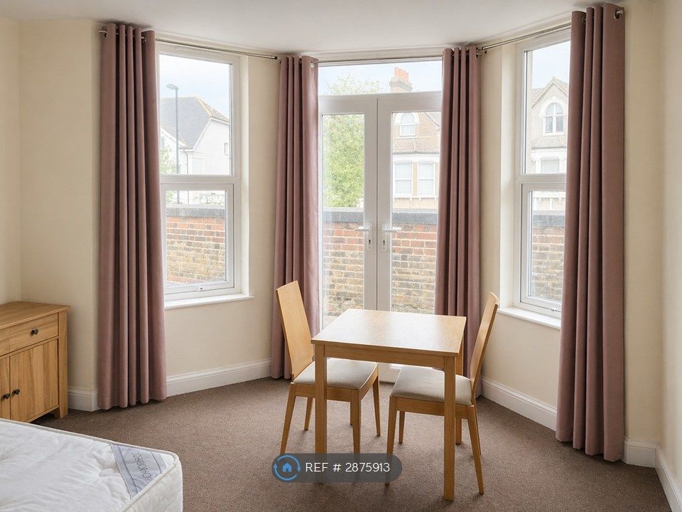 Property photo 2 of 8 Living Space Opening To Huge Private Roof Space