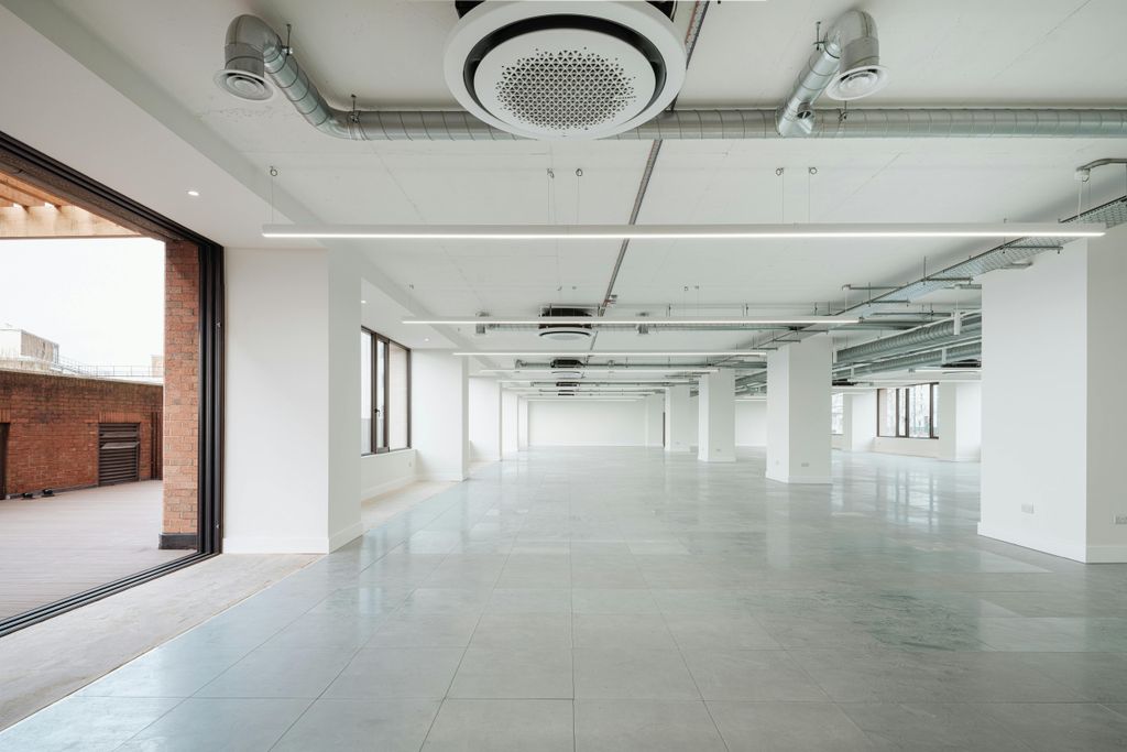 Property photo 1 of 11 Fh_Wendoverpartners_Crestahouse_Typres8.Jpg