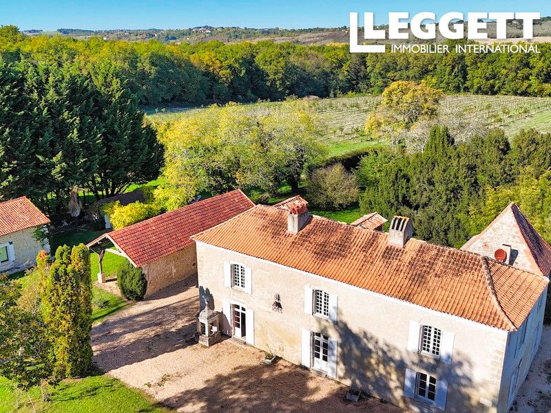 Property photo 2 of 10