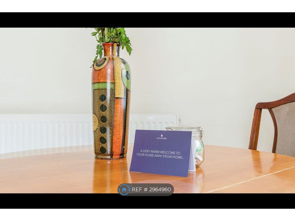 Property photo 2 of 35