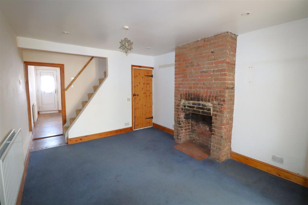 Property photo 2 of 14 Dining Room 1.Jpg
