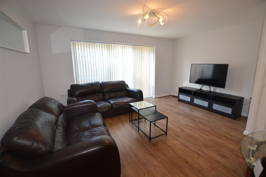 Property photo 2 of 13 Dsc_0002.Jpg