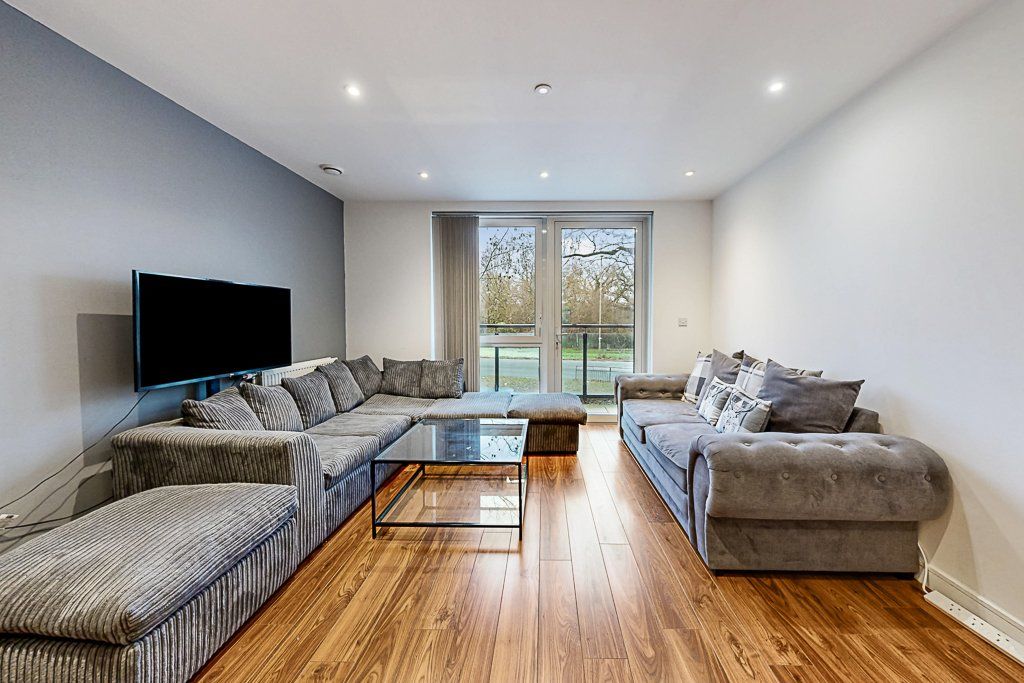 Property photo 2 of 13 Picture No. 12