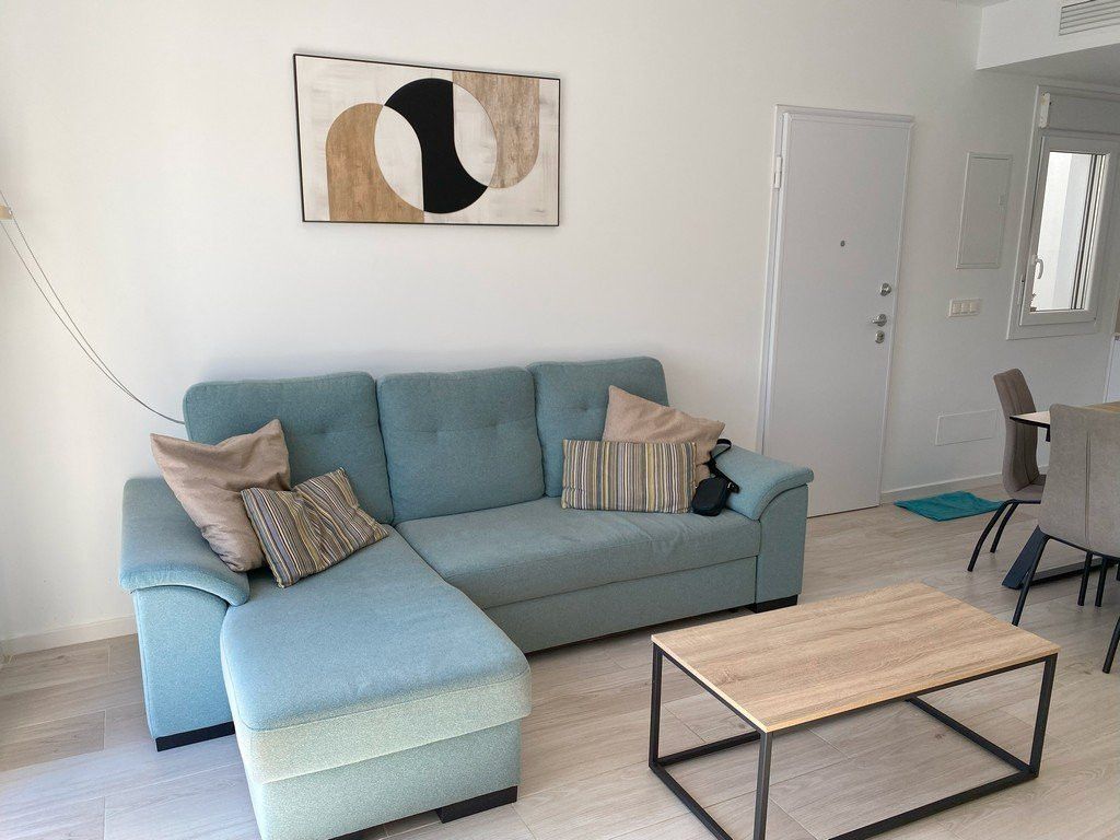 Property photo 3 of 39