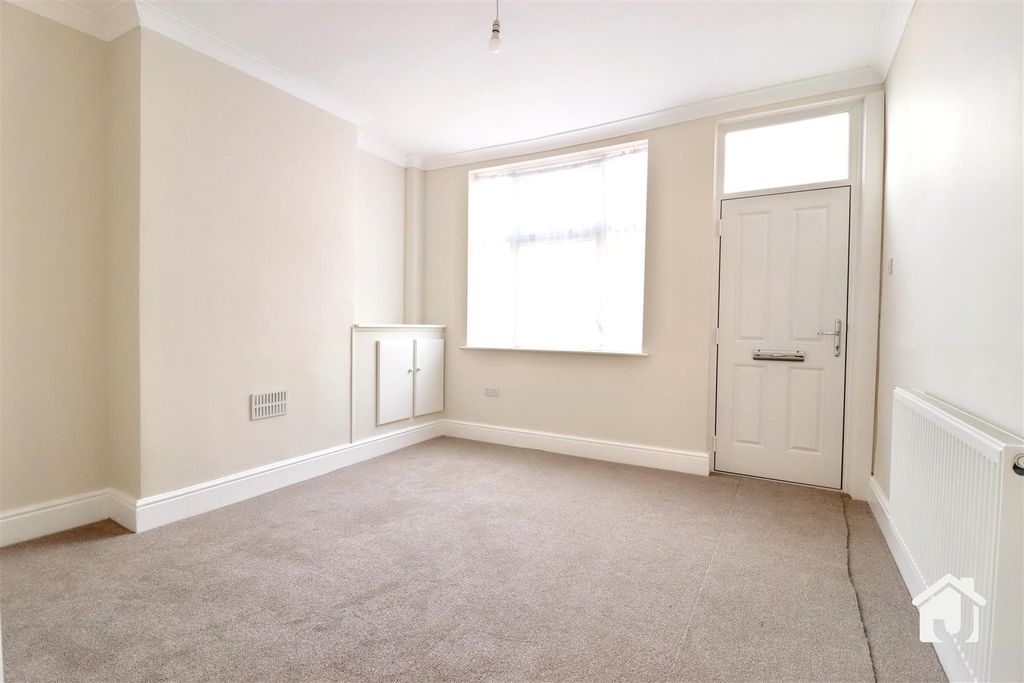 Property photo 3 of 20 Img_1182.Jpg