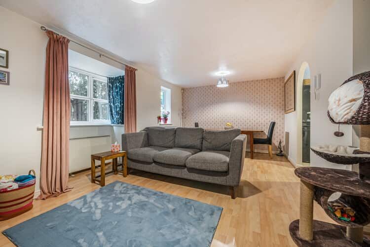 Property photo 2 of 19