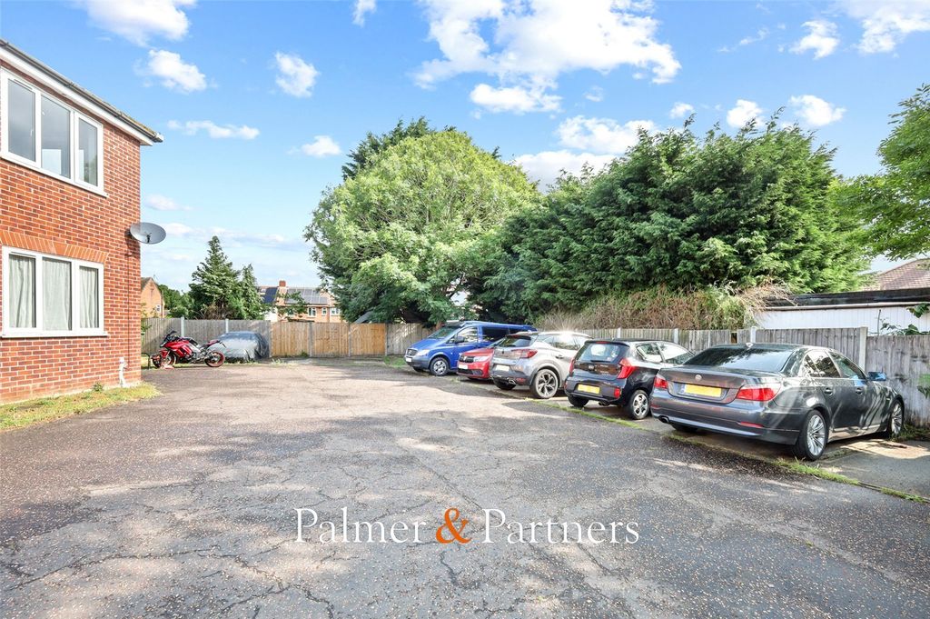 Property photo 3 of 10 Picture No. 11
