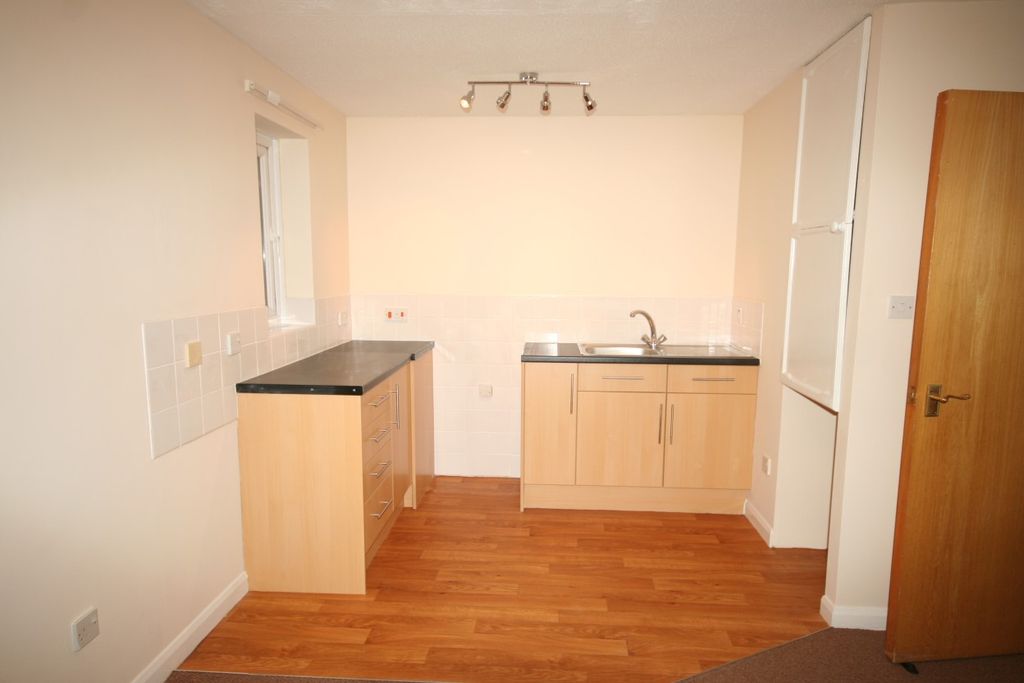 Property photo 2 of 2