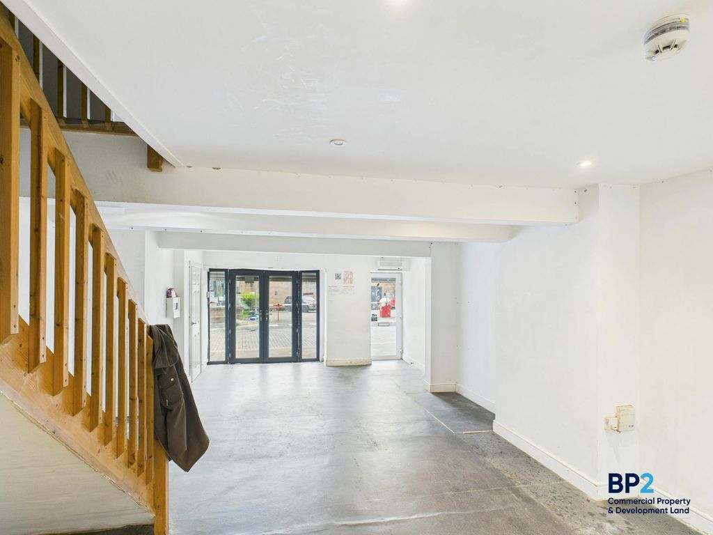 Property photo 2 of 11 Cam03725G0Pr0071Still001.Jpg