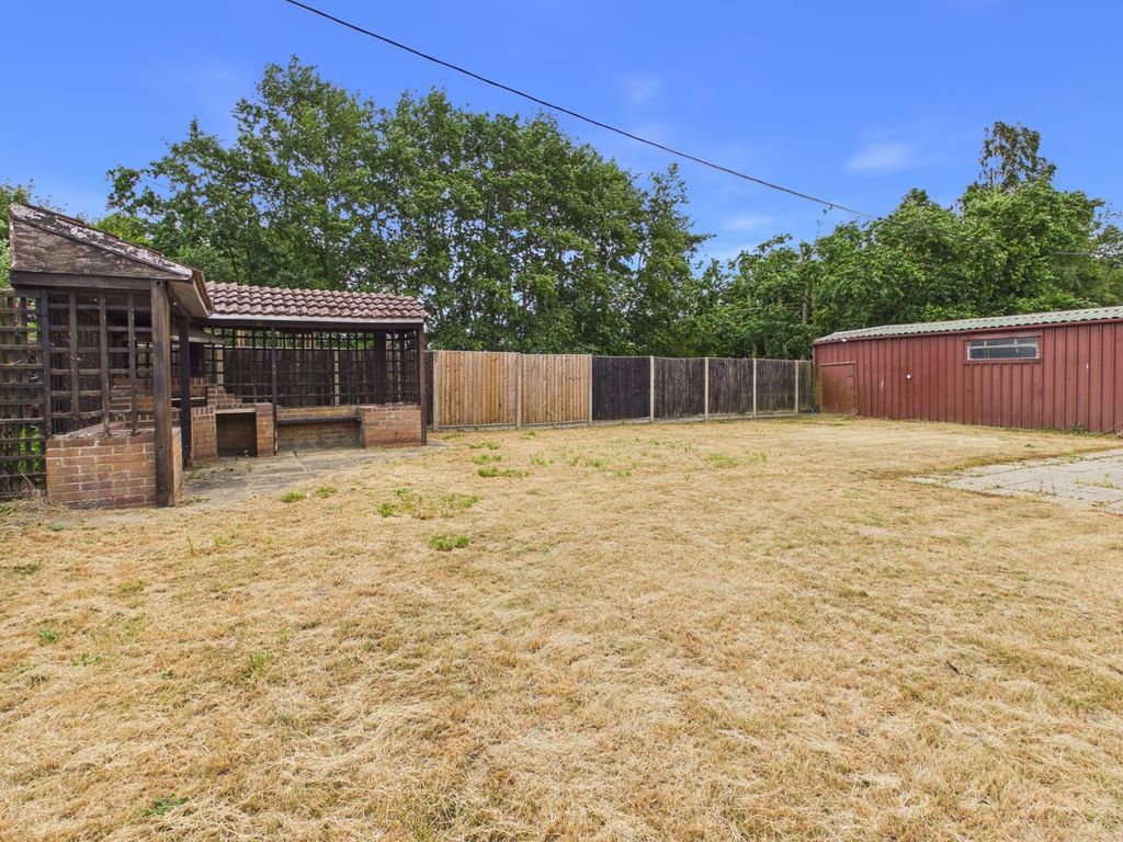 Property photo 3 of 15