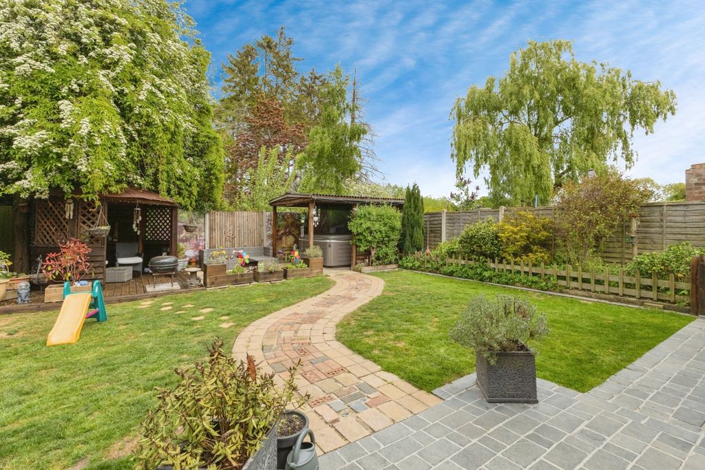 Property photo 1 of 17 Photo
