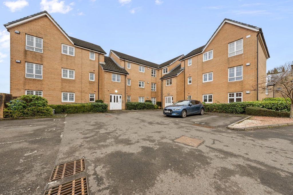 Property photo 3 of 26