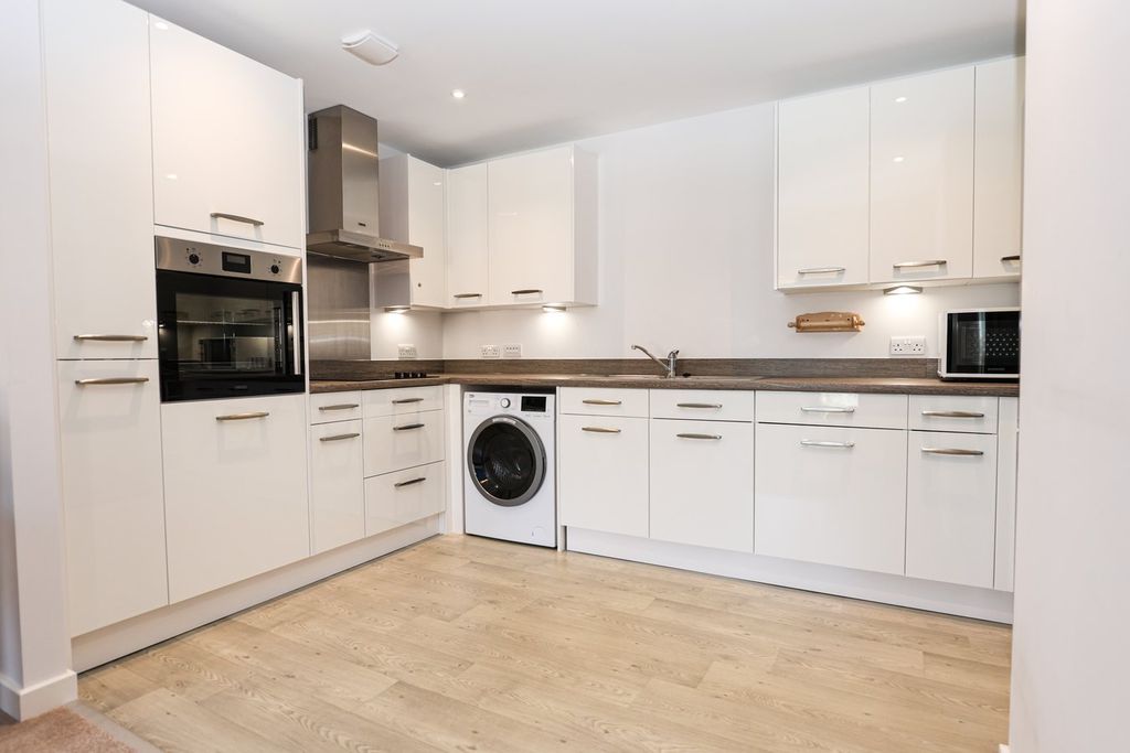 Property photo 2 of 15 Open Plan Living/Dining/Kitchen