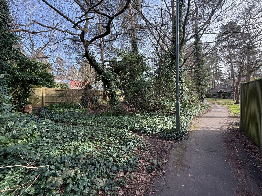 Property photo 3 of 4 Photo 3