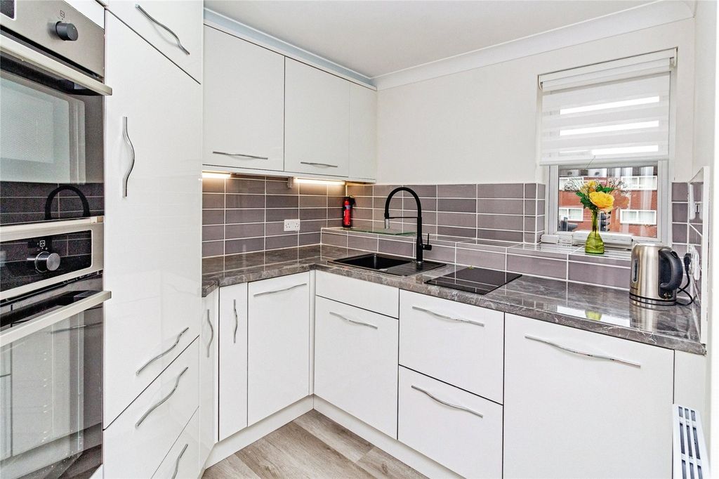 Property photo 1 of 15 Kitchen