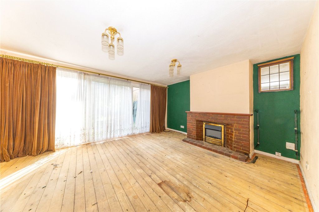 Property photo 3 of 22 Picture No. 18